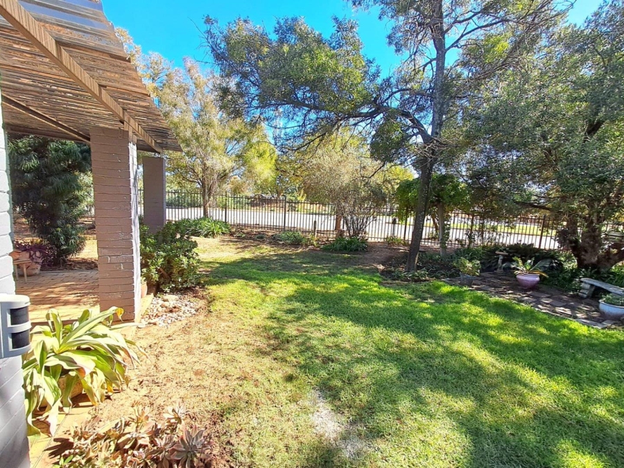 4 Bedroom Property for Sale in Hospitaalpark Free State